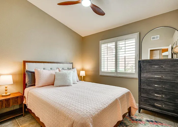 Heated Pool & Spa: Catalina Mtn-view Home! Holiday home Oro Valley